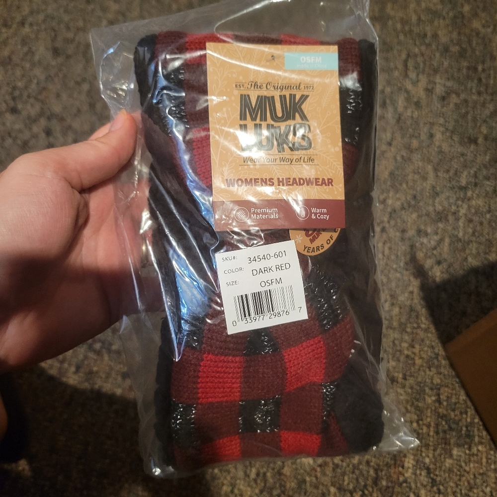 Muk Luks Women's Headwear in Red and Black